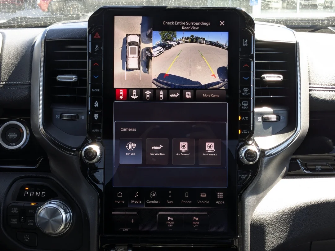 New 2026 Black RAM Sport - - 14.4 Display - 19 Spkr Harmon/Kardon - Pano Sunroof - Power Tailgate & More! image 21