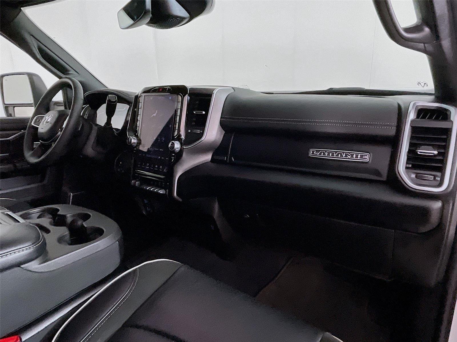 Used 2026 Bright White Clearcoat Ram Laramie image 32