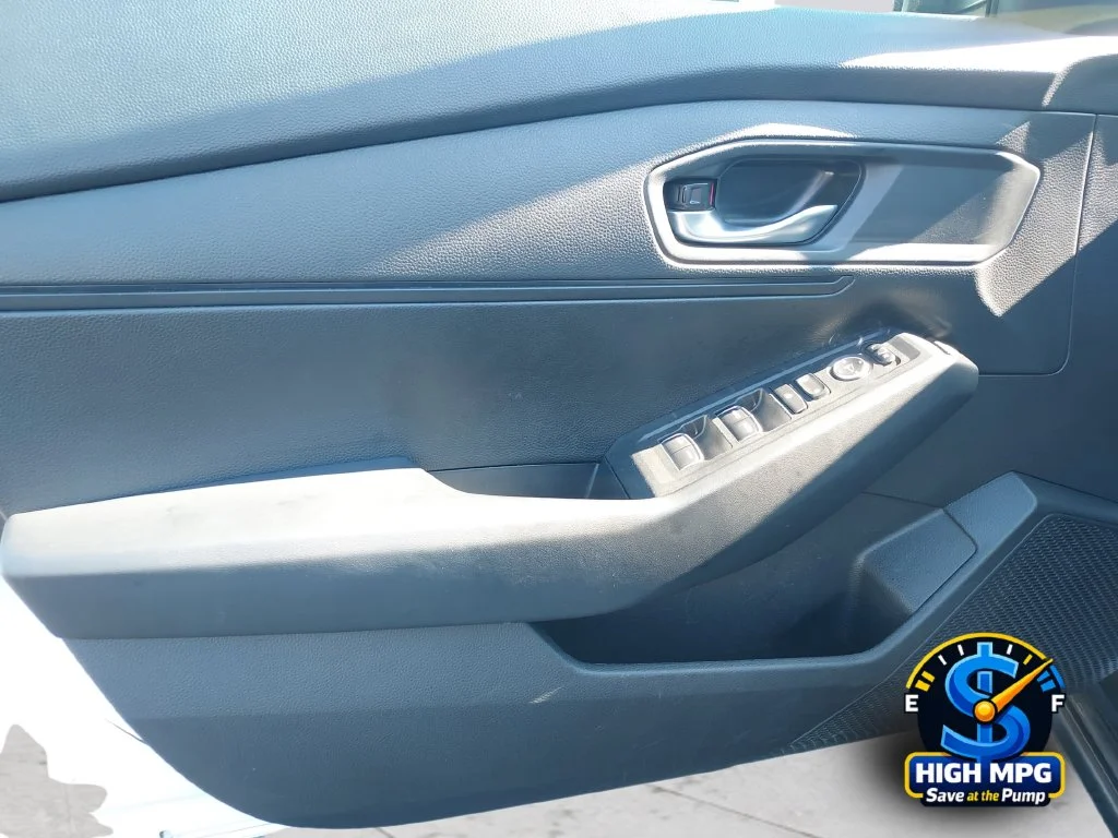 2025 Honda Accord LX - Photo 28