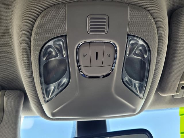 Used 2021 Gray Jeep Latitude image 19