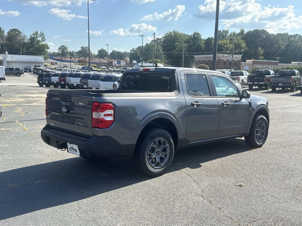 New 2026 Gray Ford XLT image 7