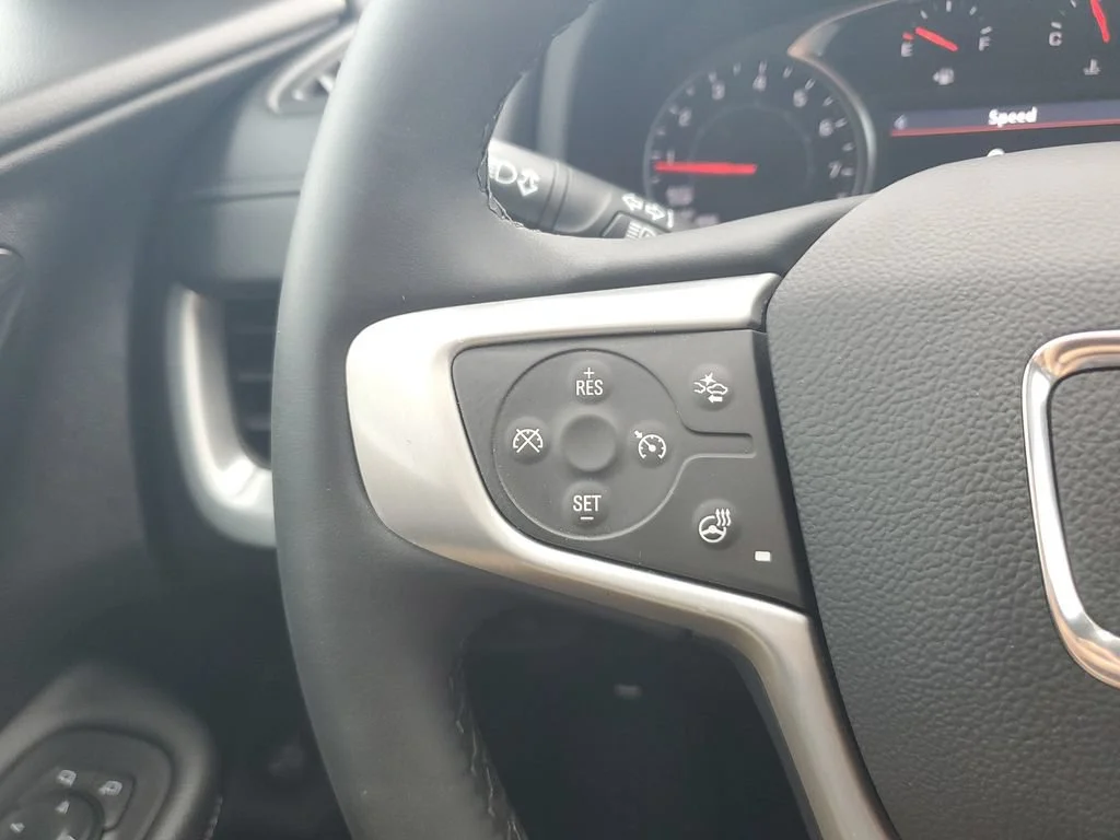 Used 2024 Summit White GMC SLT image 19