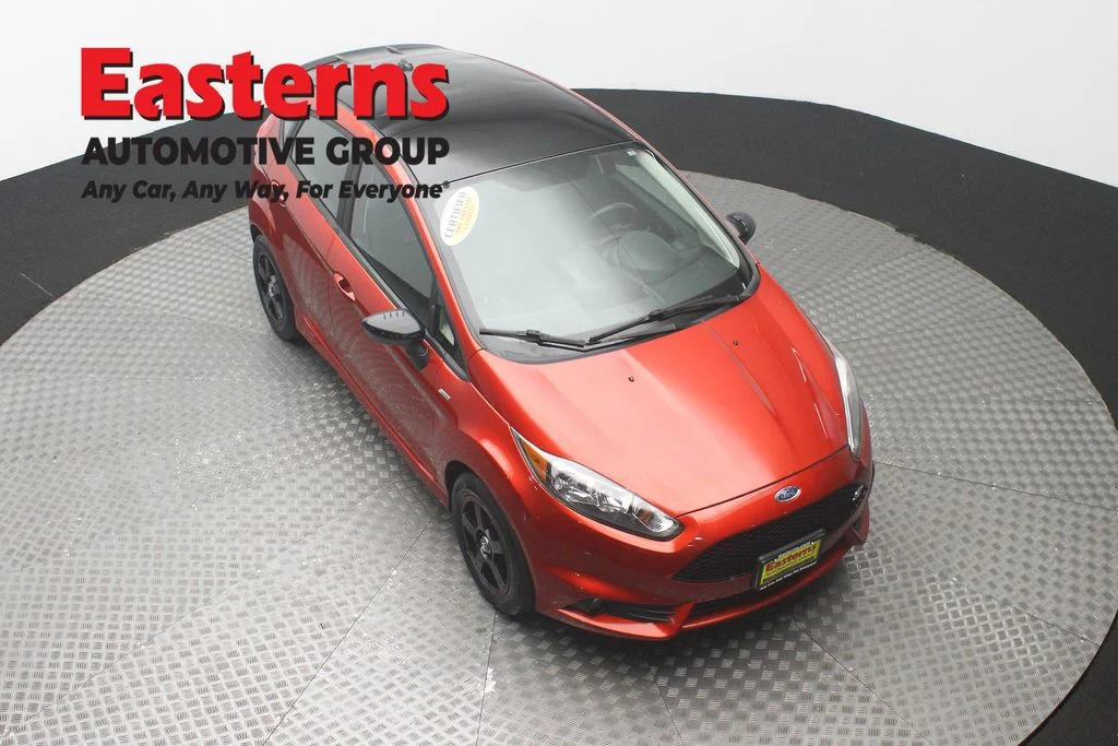 Used 2019 Red Ford ST image 3