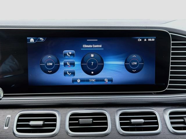 Used 2025 MANUFAKTUR Alpine Gray Mercedes-Benz AMG® GLE 53 image 34