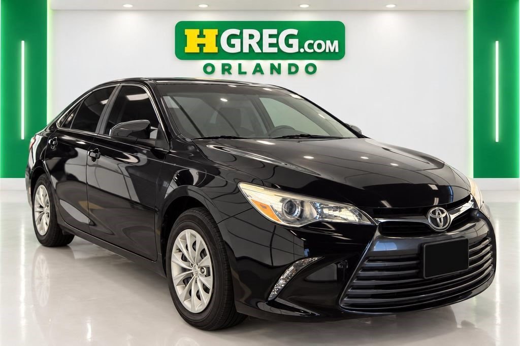 Used 2016 Midnight Black Metallic Toyota LE image 3