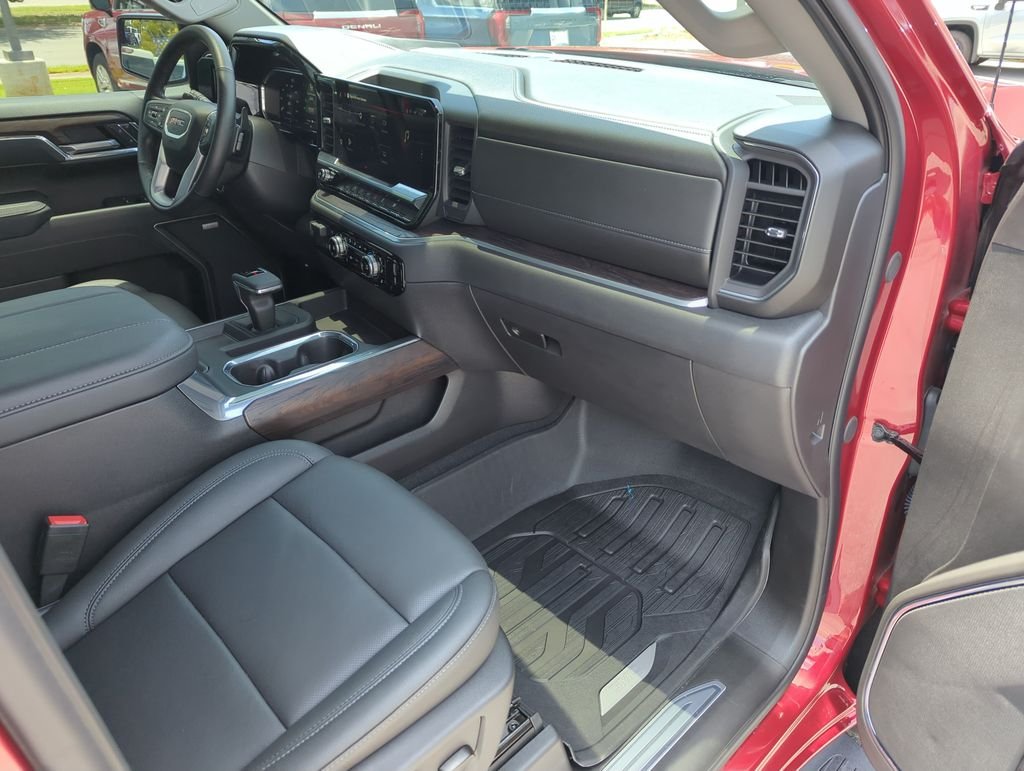 Used 2026 Red GMC SLT image 31