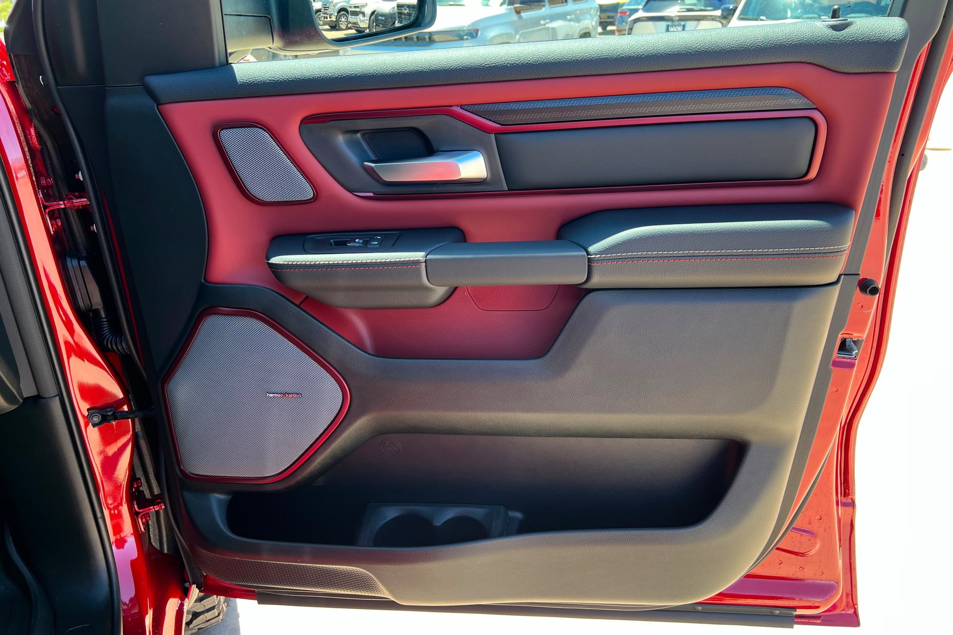 New 2026 Molten Red Pearl-Coat Exterior Paint RAM Rebel image 23