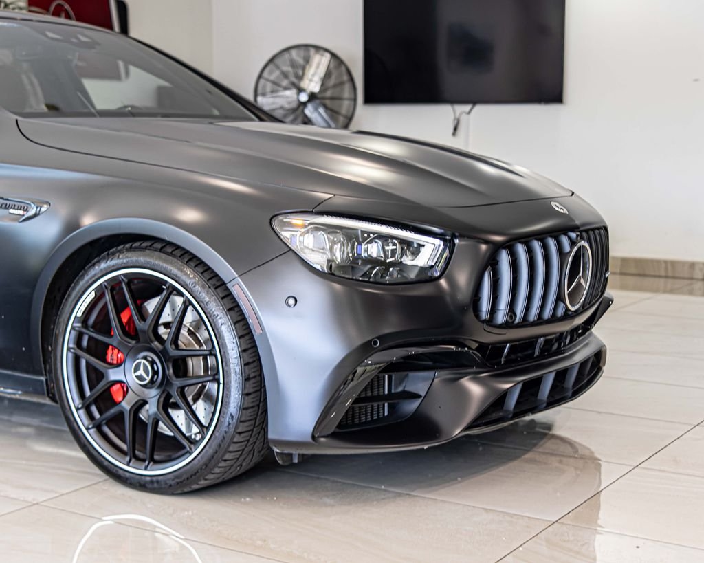 Used 2023  Mercedes-Benz E 63 S AMG® image 3