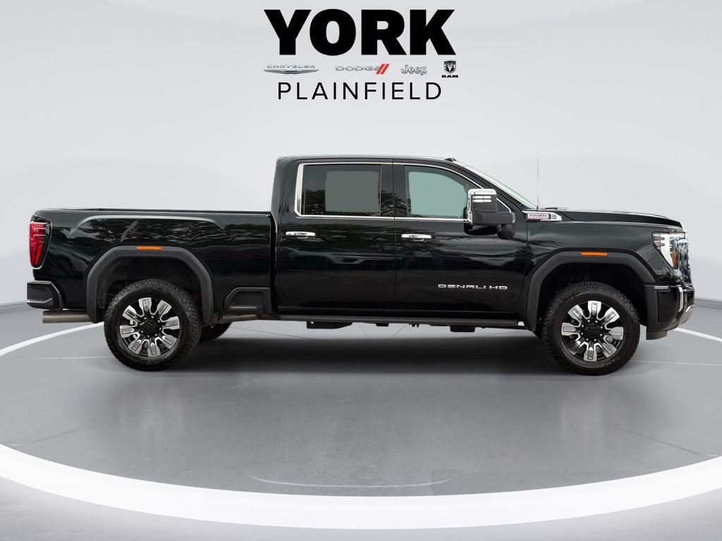 Used 2026 Black GMC Denali image 4