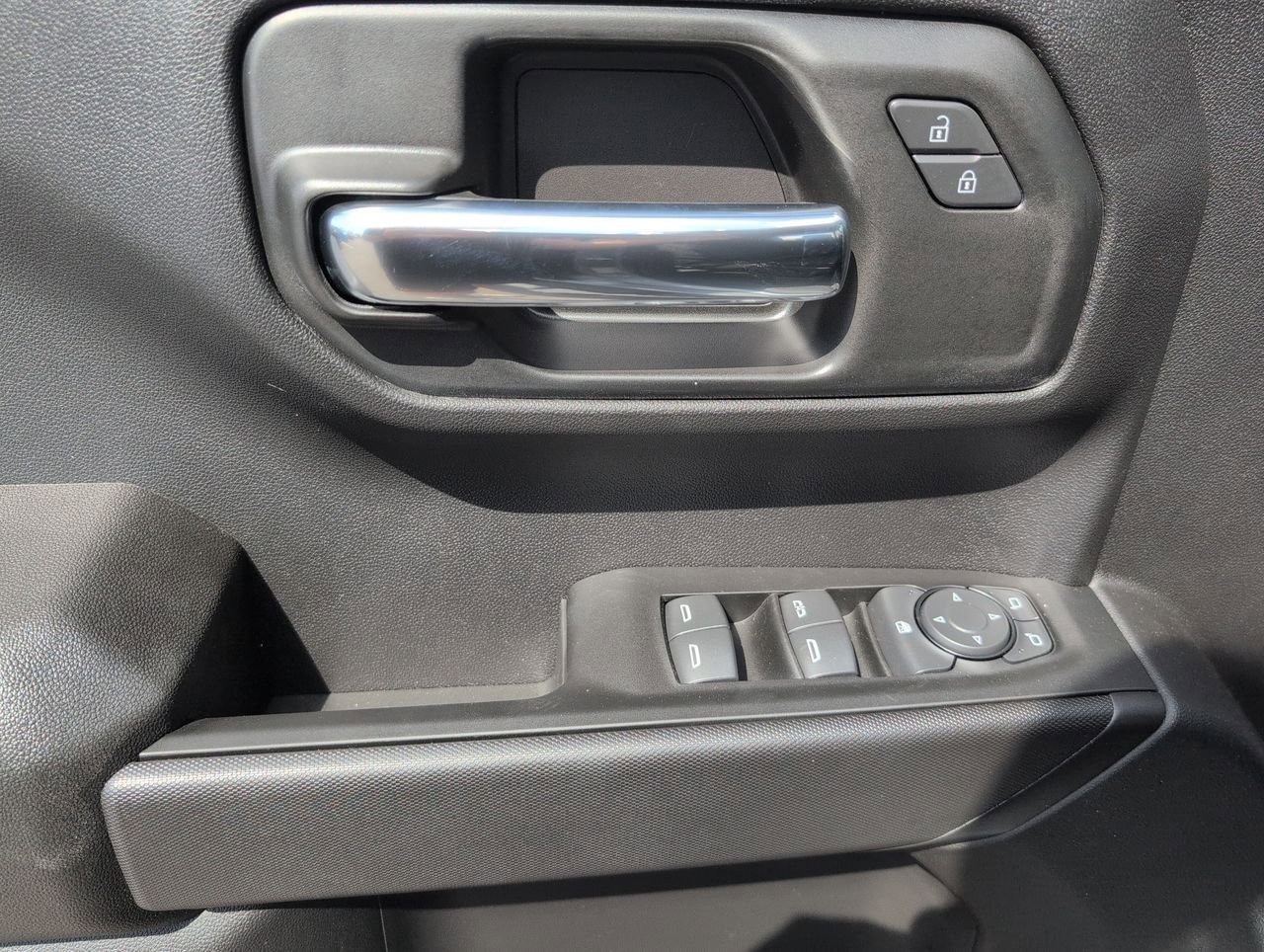 2026 Chevrolet Silverado 1500 Custom - Photo 21
