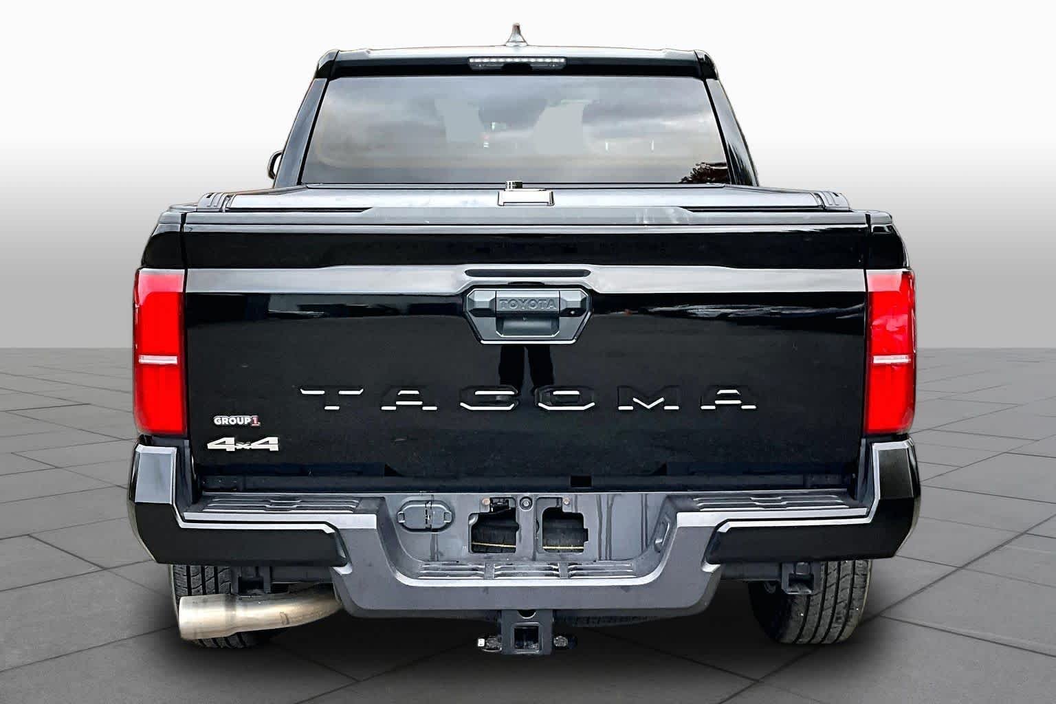Used 2025 Black Toyota SR5 image 5