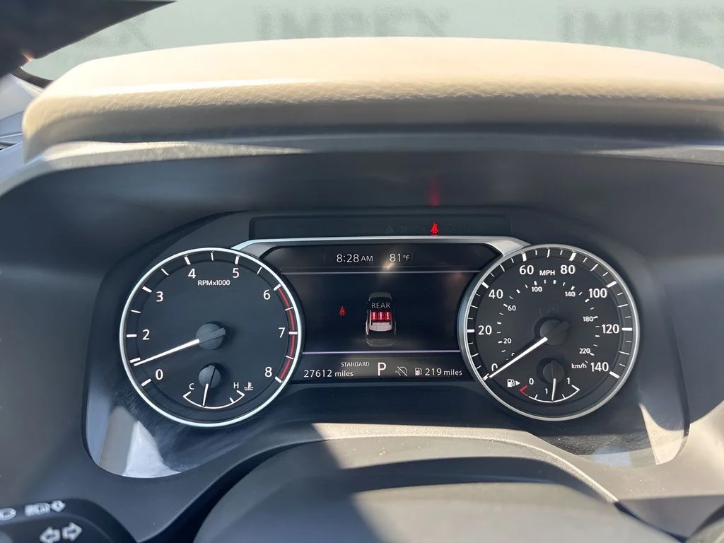 Used 2025 White Nissan SV image 21