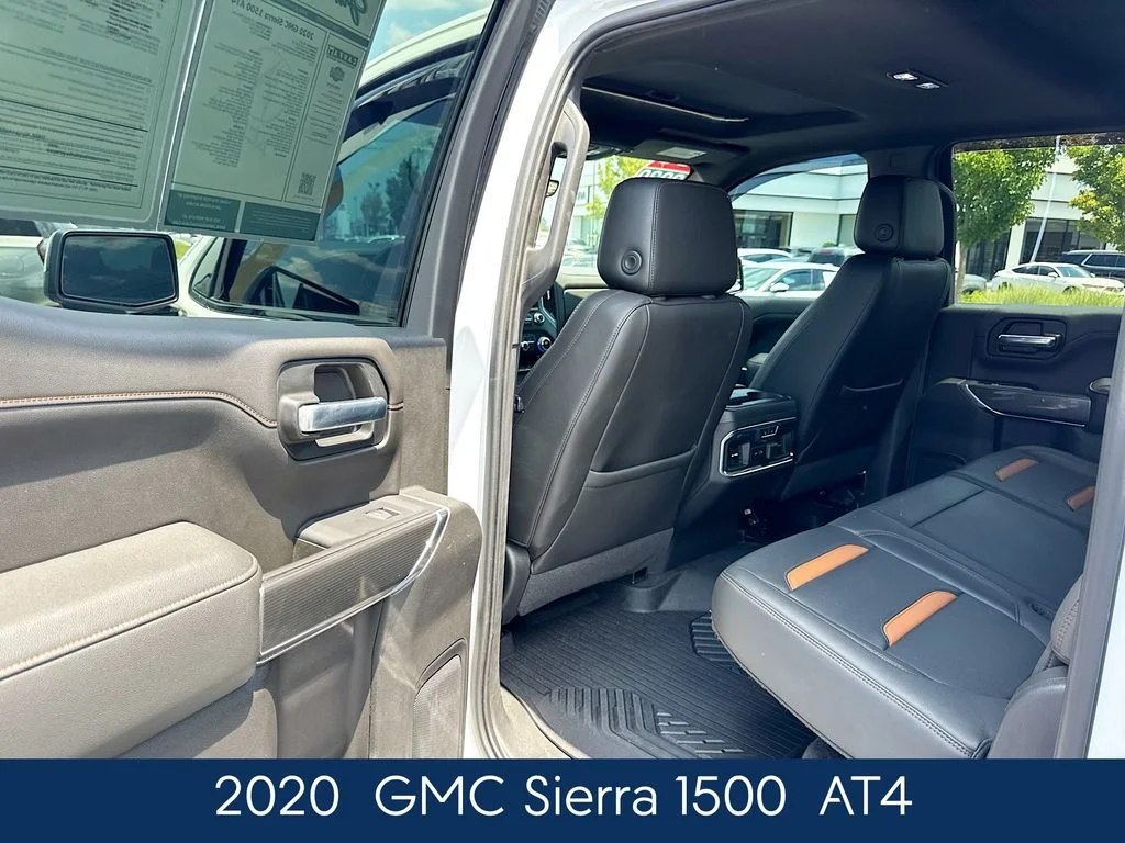 Used 2020 White GMC AT4 image 37