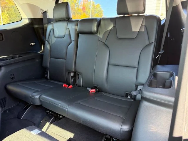 Used 2021 Gray Kia EX image 10