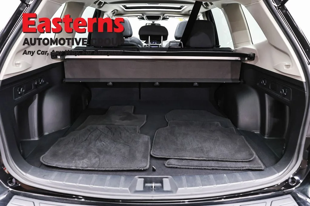 Used 2022 Black Subaru Premium image 9