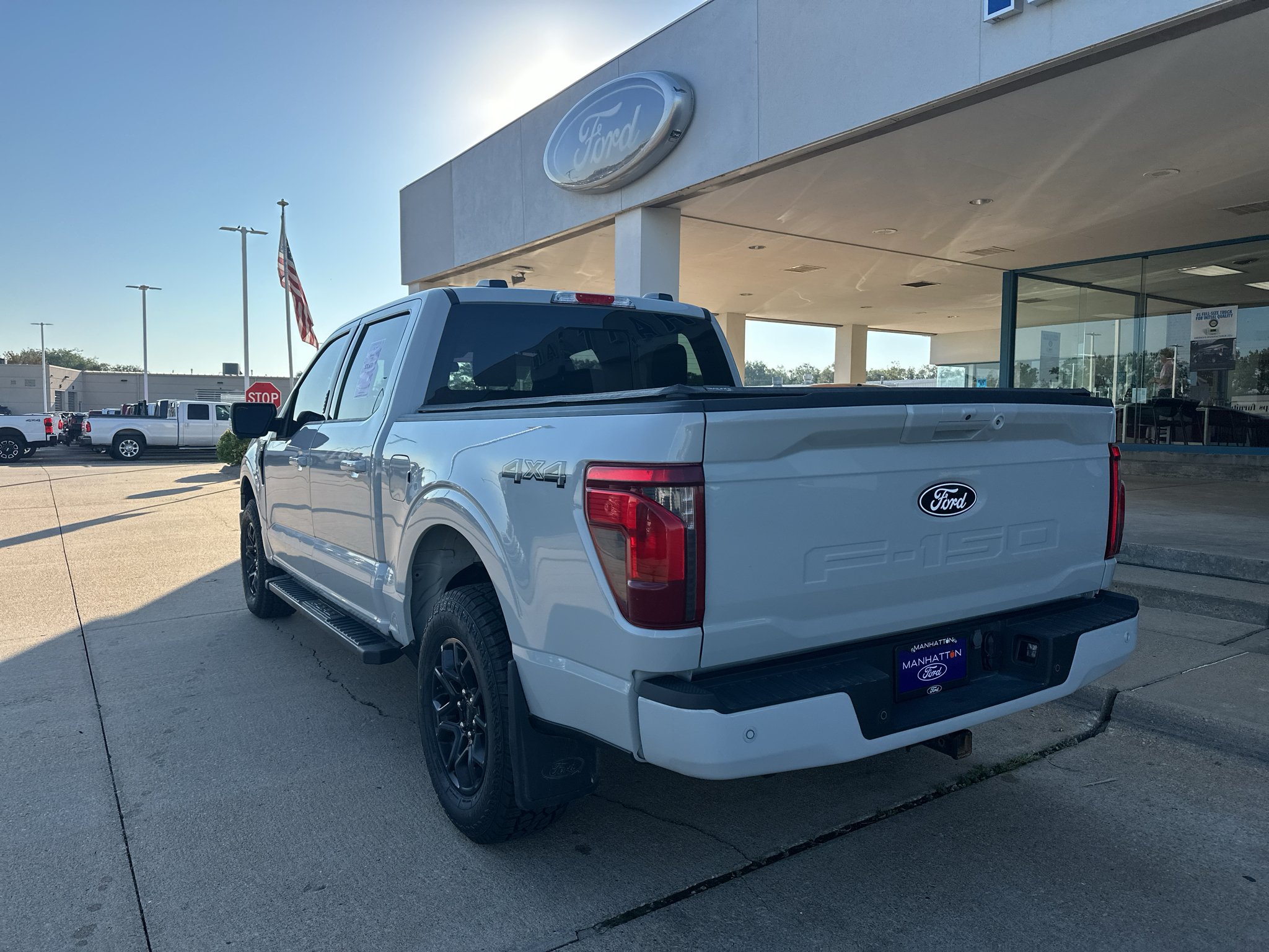Used 2024 AVALANCHE Ford XLT image 12