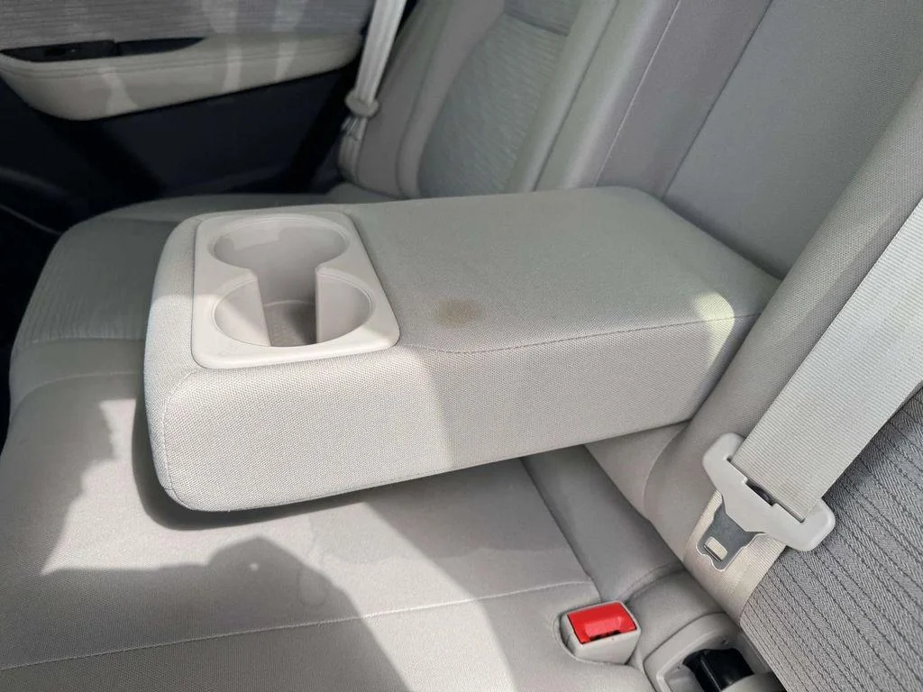 2023 Nissan Rogue SV - Photo 12