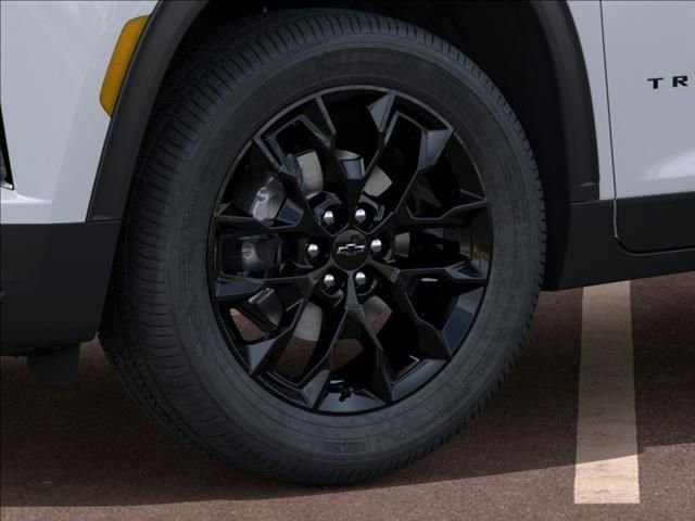 New 2026 Summit White Chevrolet LT image 9