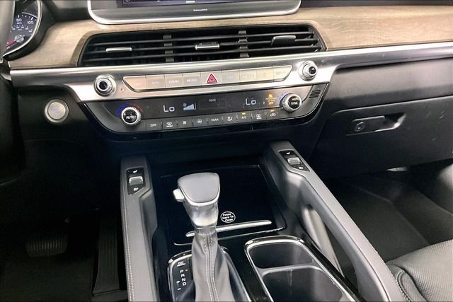 Used 2020 Green Kia EX image 8
