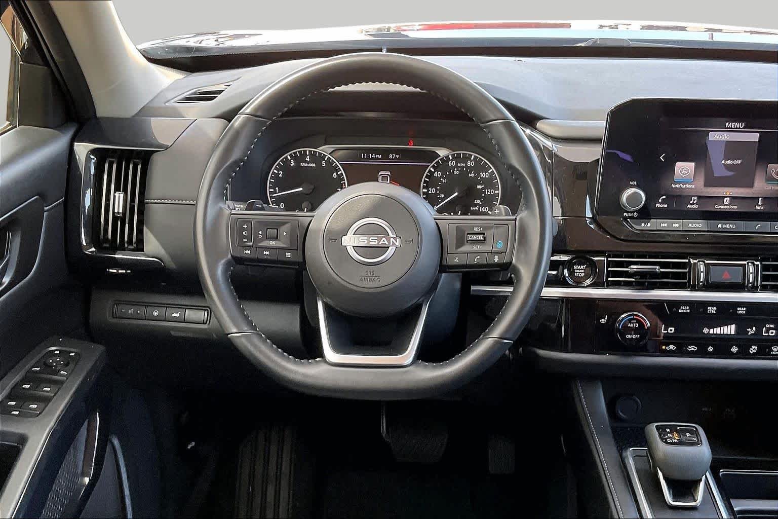 Pre-Owned 2025 Nissan Pathfinder SV