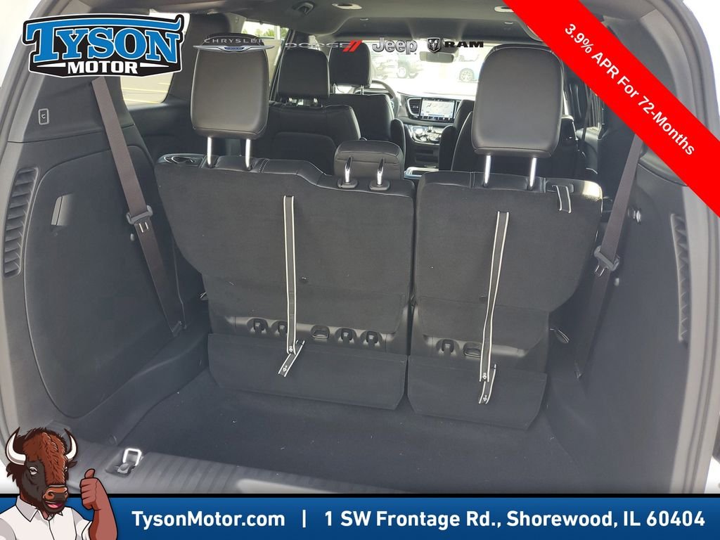 2026 Chrysler Voyager LX - Photo 7