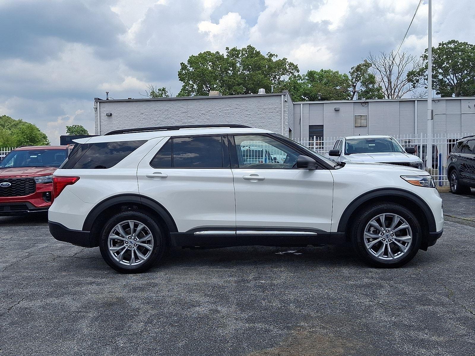 Certified Used 2023 Star White Ford XLT image 7