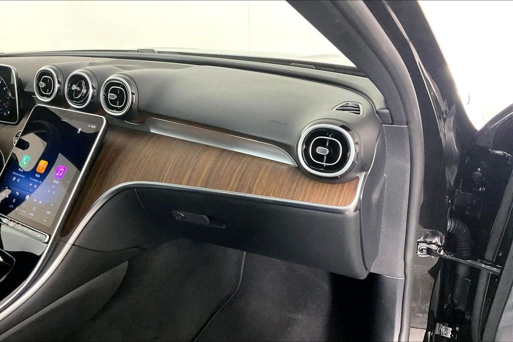 2025 Mercedes-Benz C-Class Sedan C 300 - Photo 14