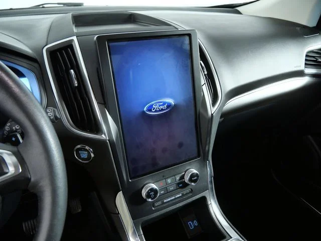 Used 2024 Gray Ford Titanium image 17