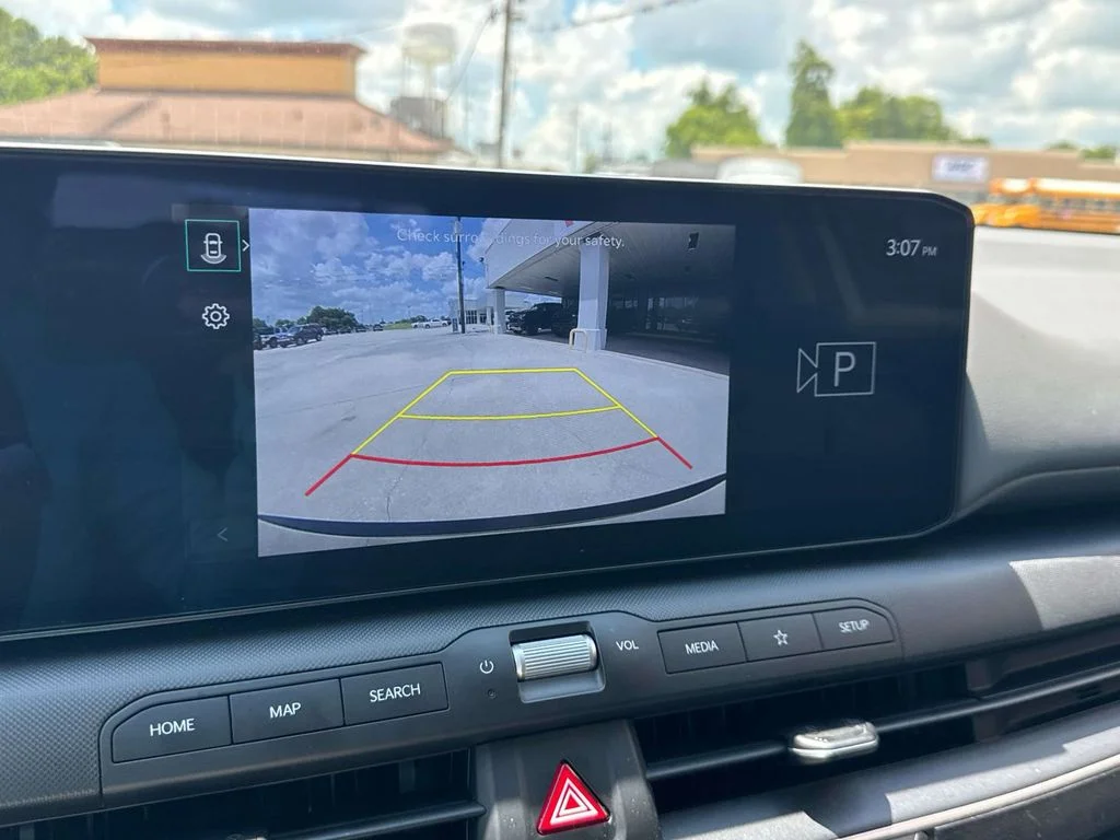 2025 Kia K4 LXS - Photo 42