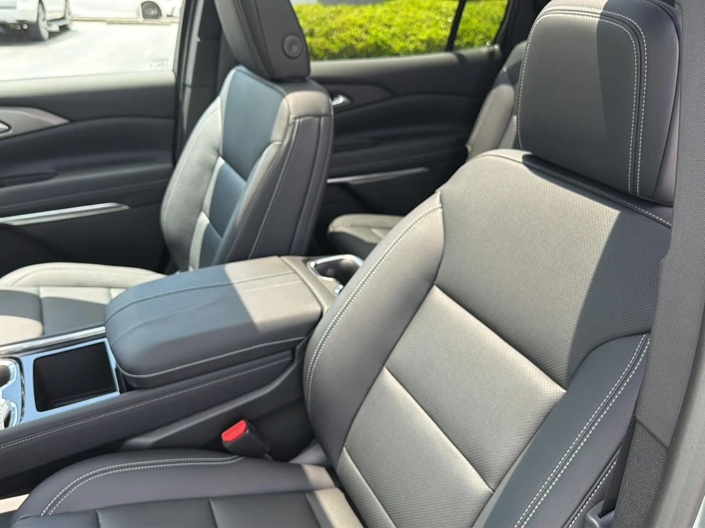 New 2026 Sterling Gray Metallic Chevrolet FWD LT image 30