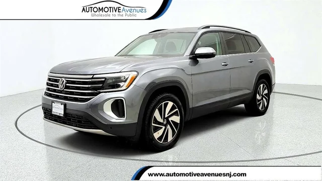 2025 Volkswagen Atlas 2.0T SE w/Technology 4MOTION