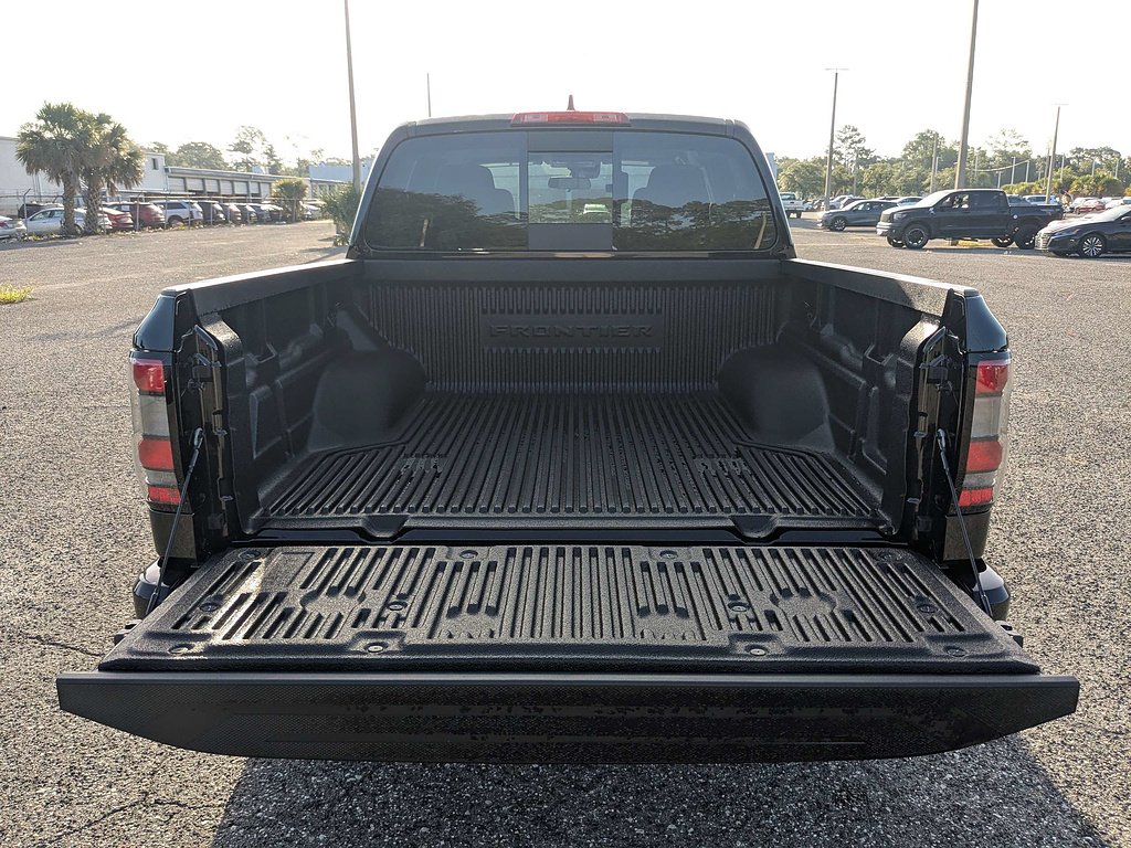 New 2026 Super Black Nissan Crew Cab SV image 13
