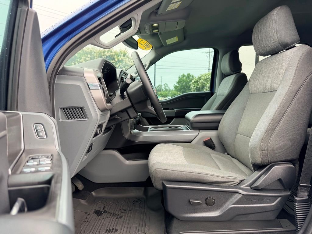 Certified Used 2023 Blue Ford XLT image 26
