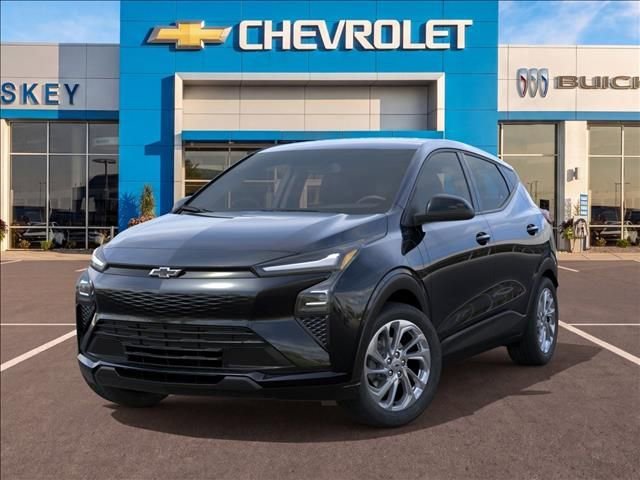2027 Chevrolet Bolt LT - Photo 6