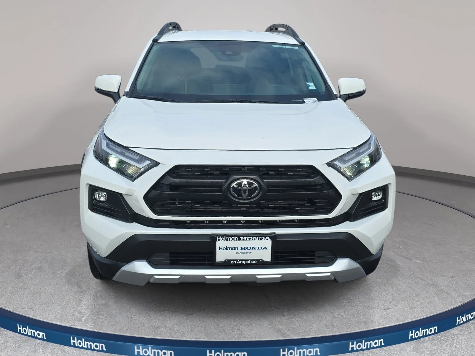 Used 2024 Ice Toyota Adventure image 3