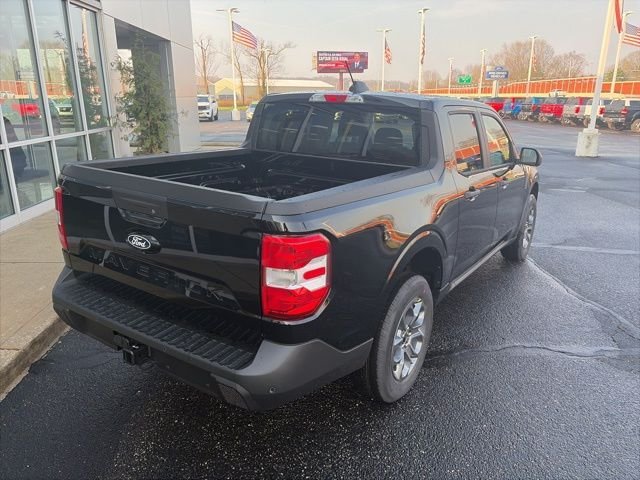 New 2026 Shadow Black Ford XLT image 8