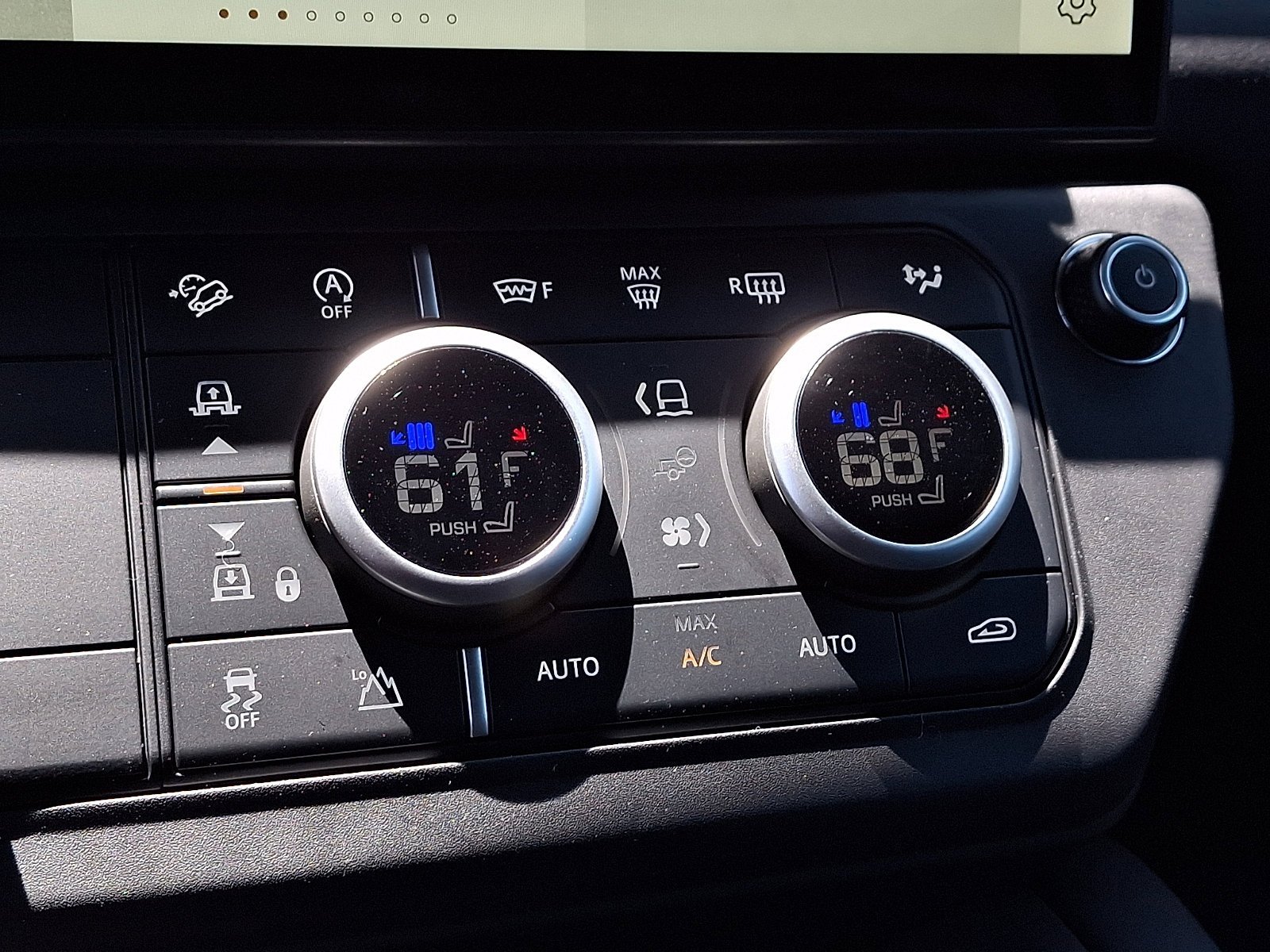 New 2026 Santorini Black LAND ROVER S image 11