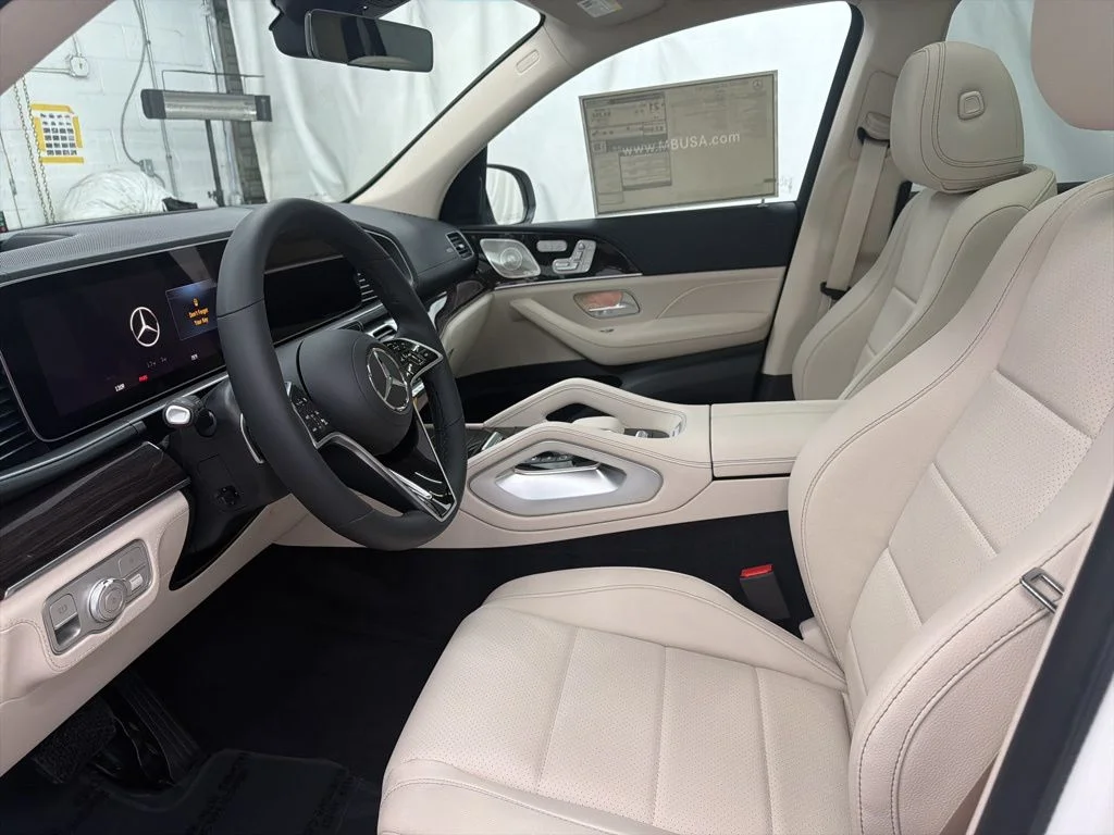 Used 2026 White Mercedes-Benz GLS 450 image 14