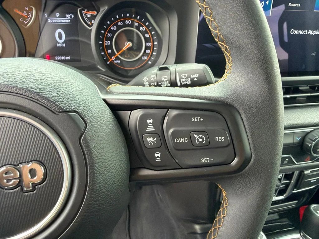 Used 2025 Gray Jeep Sport S image 14