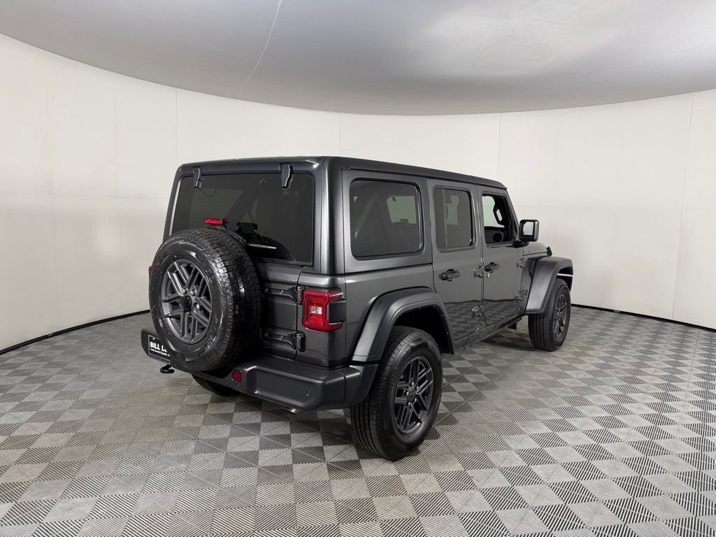 Used 2024 Gray Jeep Sport S image 8