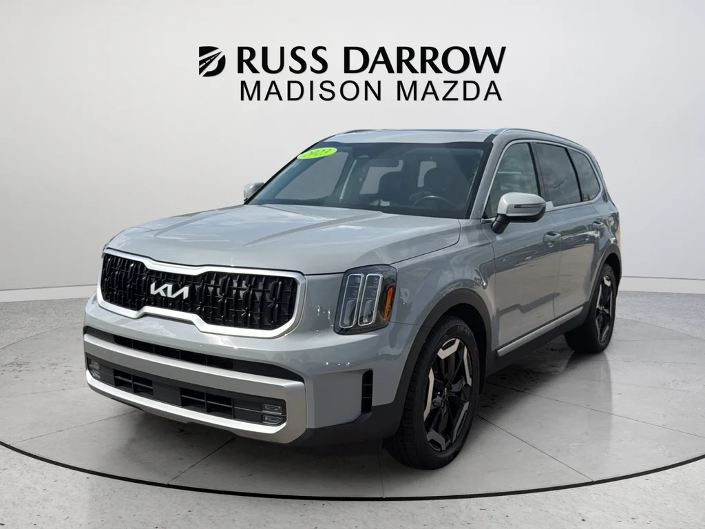 Used 2023 Gray Kia EX image 1