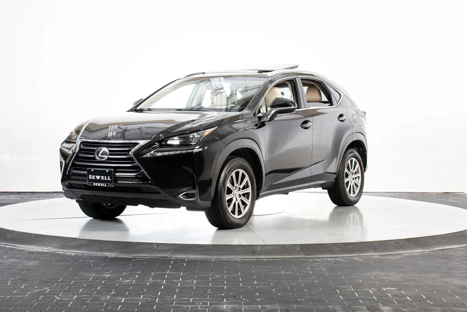 2017 Lexus NX 350 200t 4x4's photo