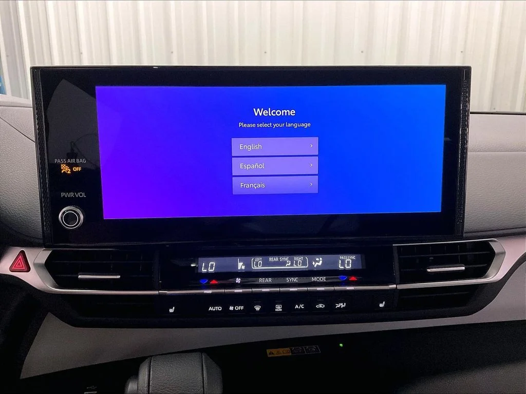 Used 2025 Silver Toyota XLE image 36