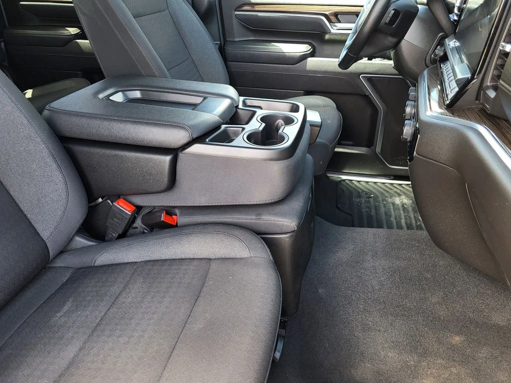 Used 2025 Black Chevrolet LT image 11