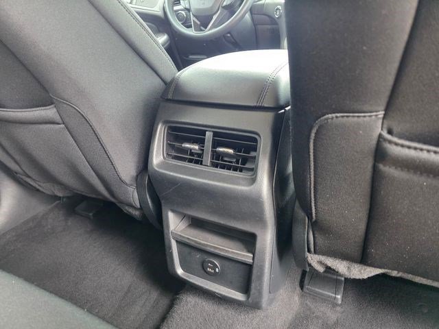 Used 2022 Black Metallic Ford SE image 13