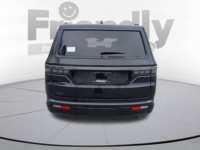 New 2026 High Gloss Black Exterior Paint Jeep Limited Altitude image 6