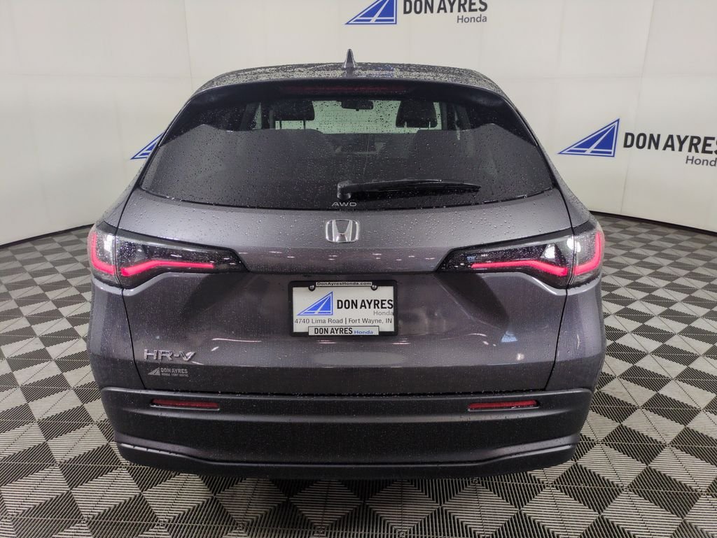 New 2027 Modern Steel Metallic Honda LX image 4