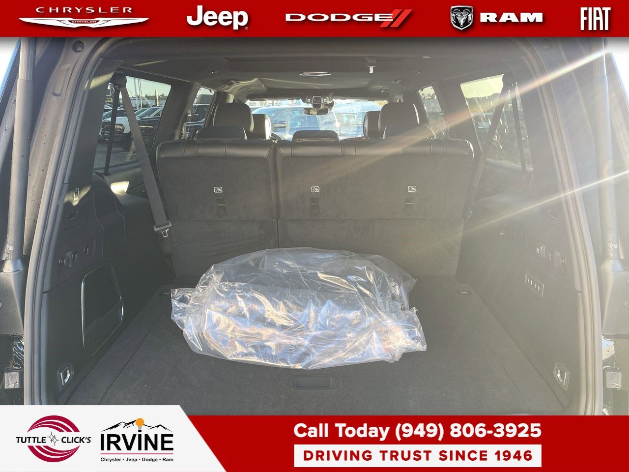 New 2026 High Gloss Black Exterior Paint Jeep Limited Reserve image 27