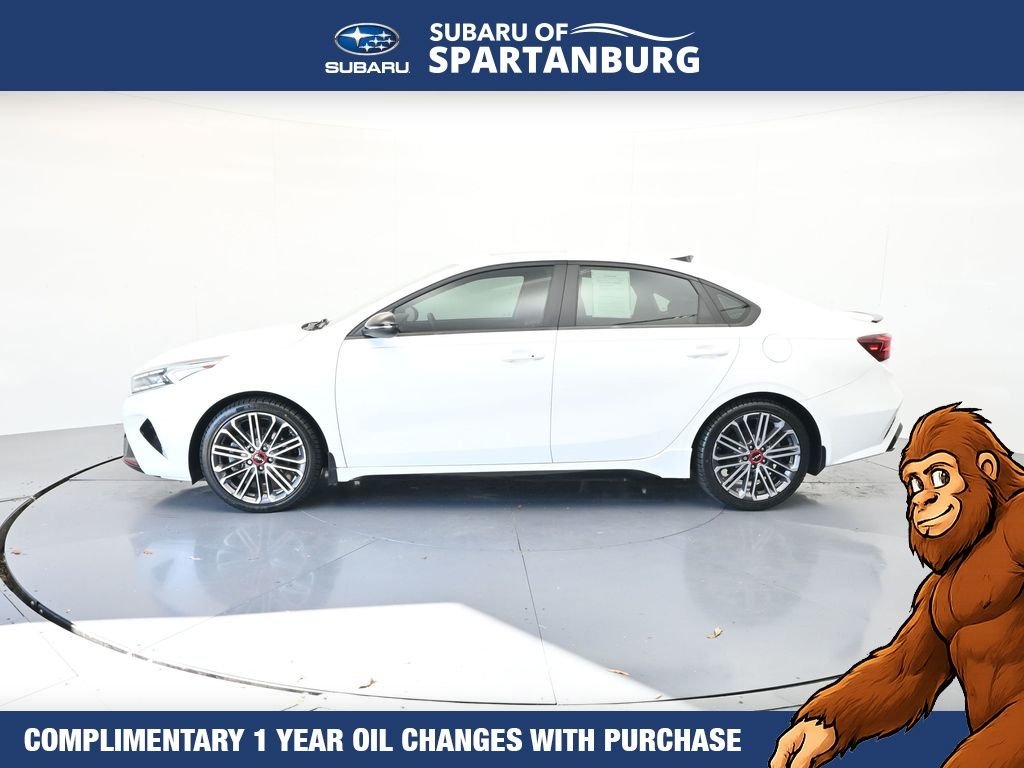 Used 2023 Snow White Pearl Kia GT image 3