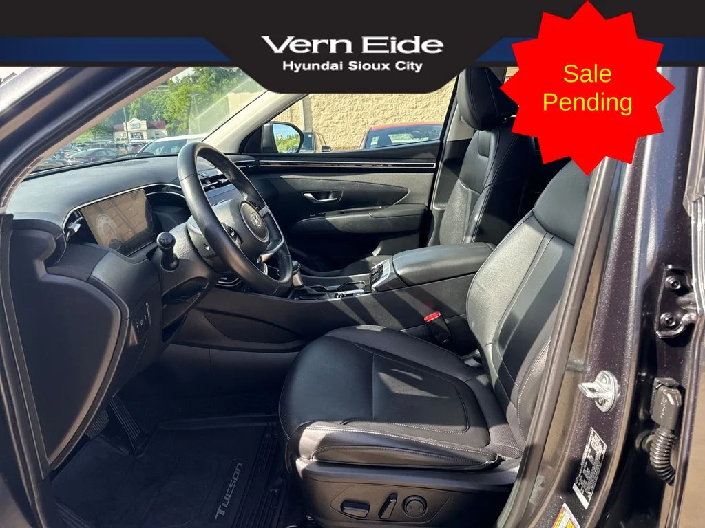 Used 2024 Gray Hyundai SEL image 9